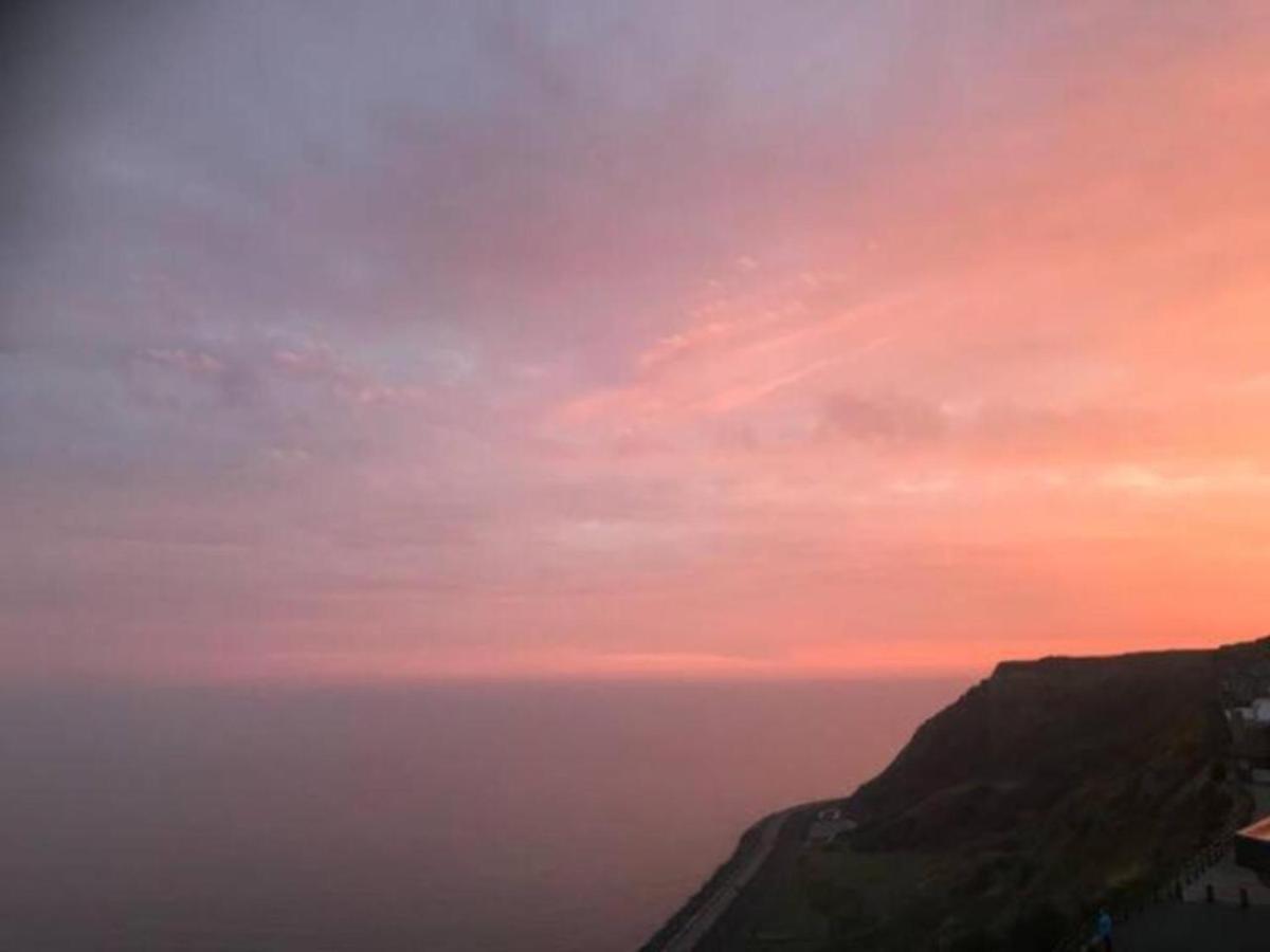 Seascape - Fantastic Location With Sea Views! Scarborough Esterno foto